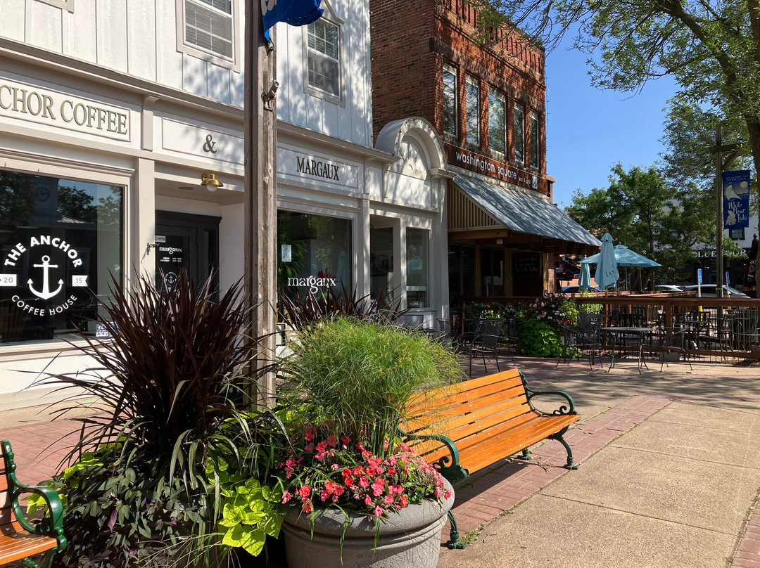 Best Western Plus White Bear Country Inn主图