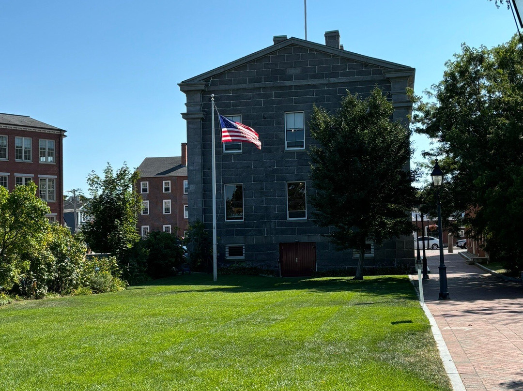 Custom House Maritime Museum景点图片