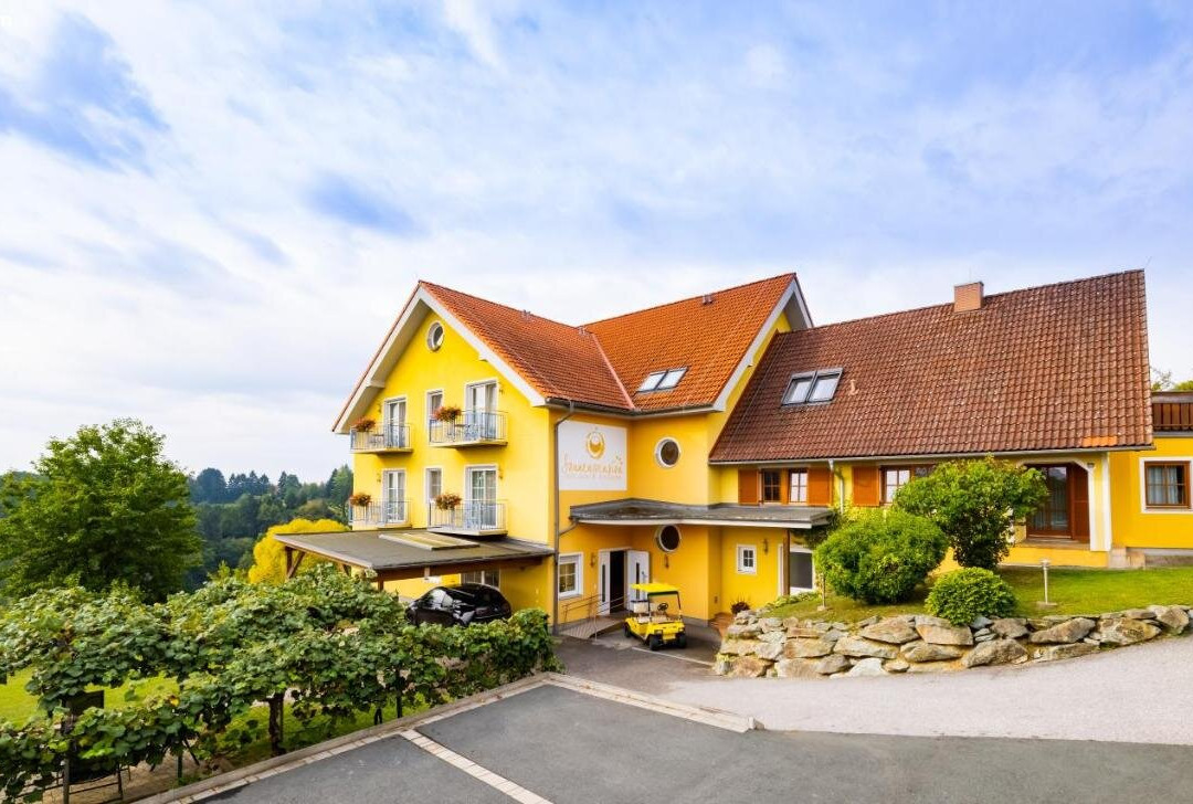 Golf & Therme Sonnenpension Hotel Garni - Burgauberg主图