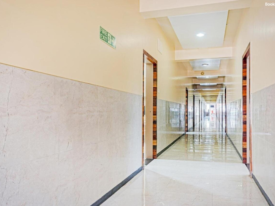 OYO 84218 Hotel Bankar House