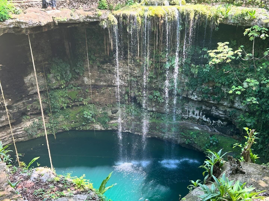 Cenote Saamal-巴利亚多利德必去景点
