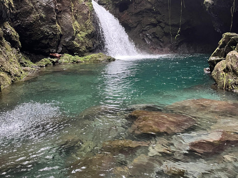 Pozas Y Cascadas La Presa-Rio Cuarto必去景点