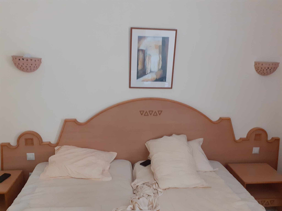 Zita Beach Resort主图