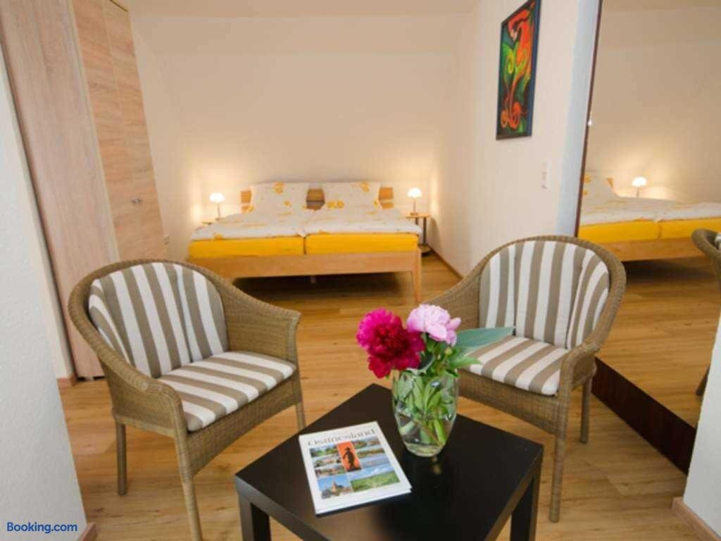 An Der Fehnroute In Leer-Loga主图