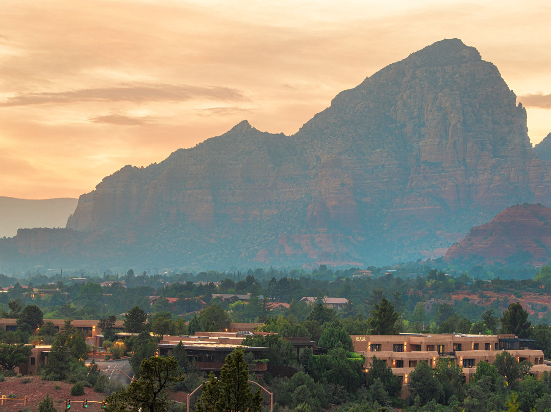 Sky Rock Sedona a Tribute Portfolio Hotel by Marriott主图