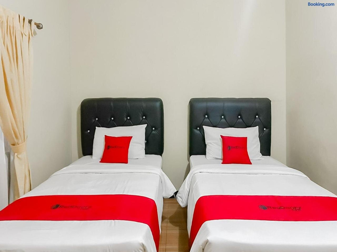 OYO 2682 Bumi Eyang Enin Homestay Syariah