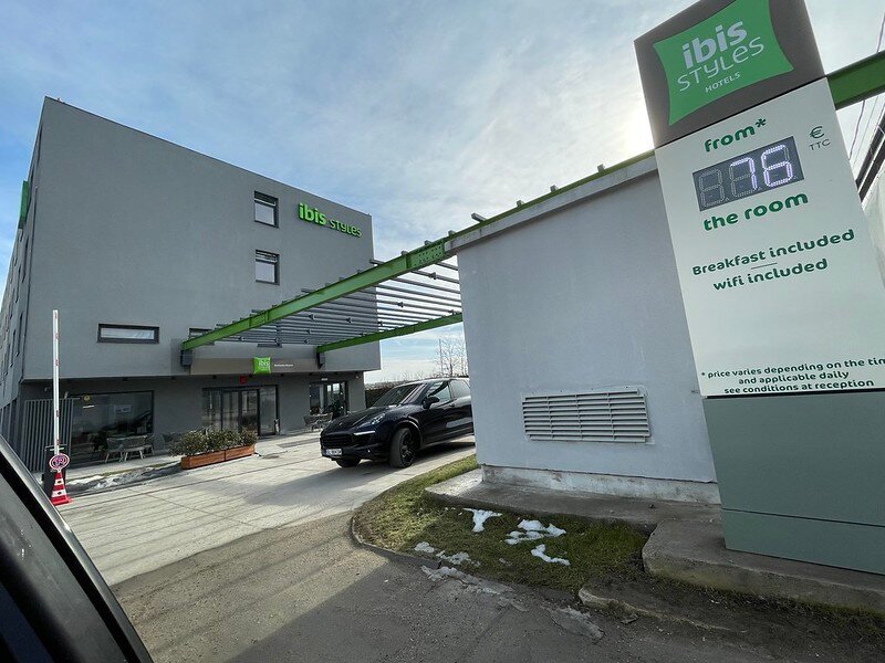 ibis Styles Bucharest Airport-浴室