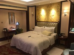 临海远洲国际大酒店主图