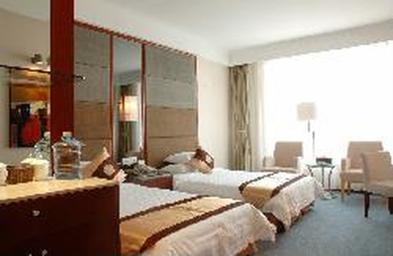 美得乐扬帆大酒店主图