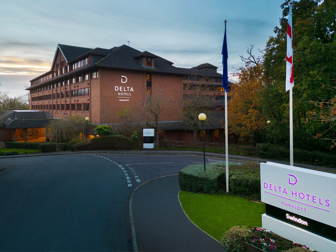 Delta Hotels By Marriott Swindon主图