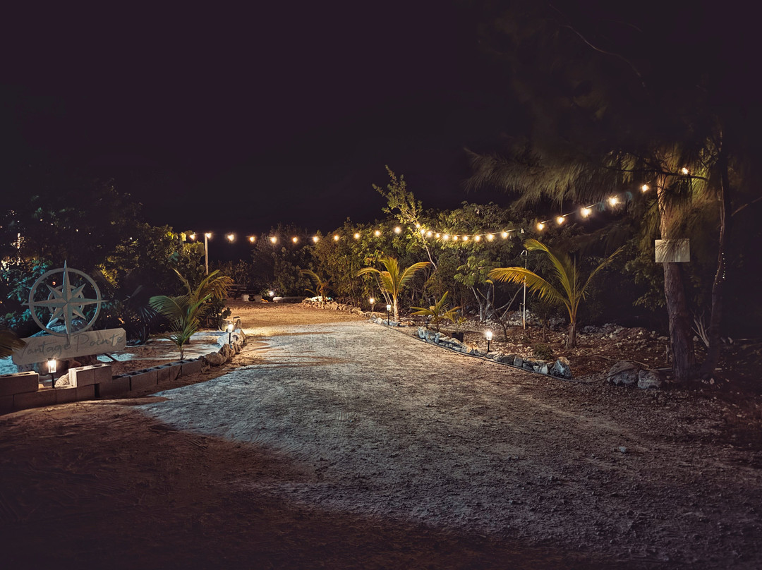 Vantage Pointe Restaurant And Grille