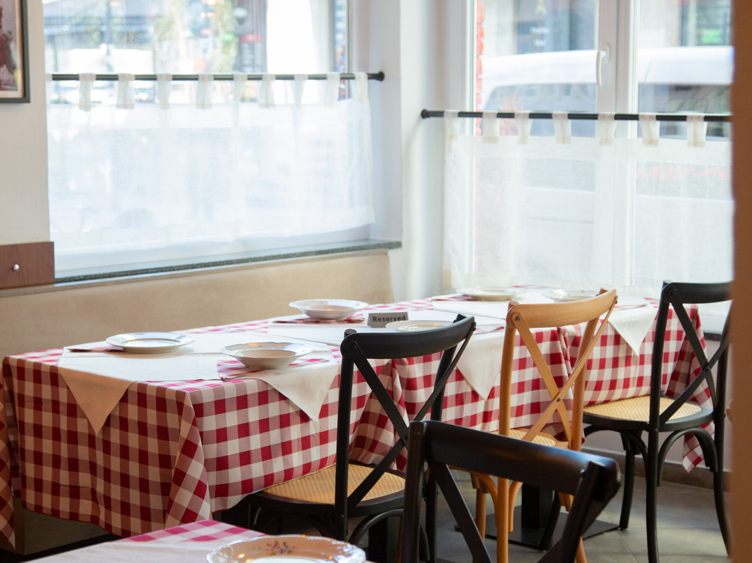 Pomo D'oro Pizzeria Ristorante