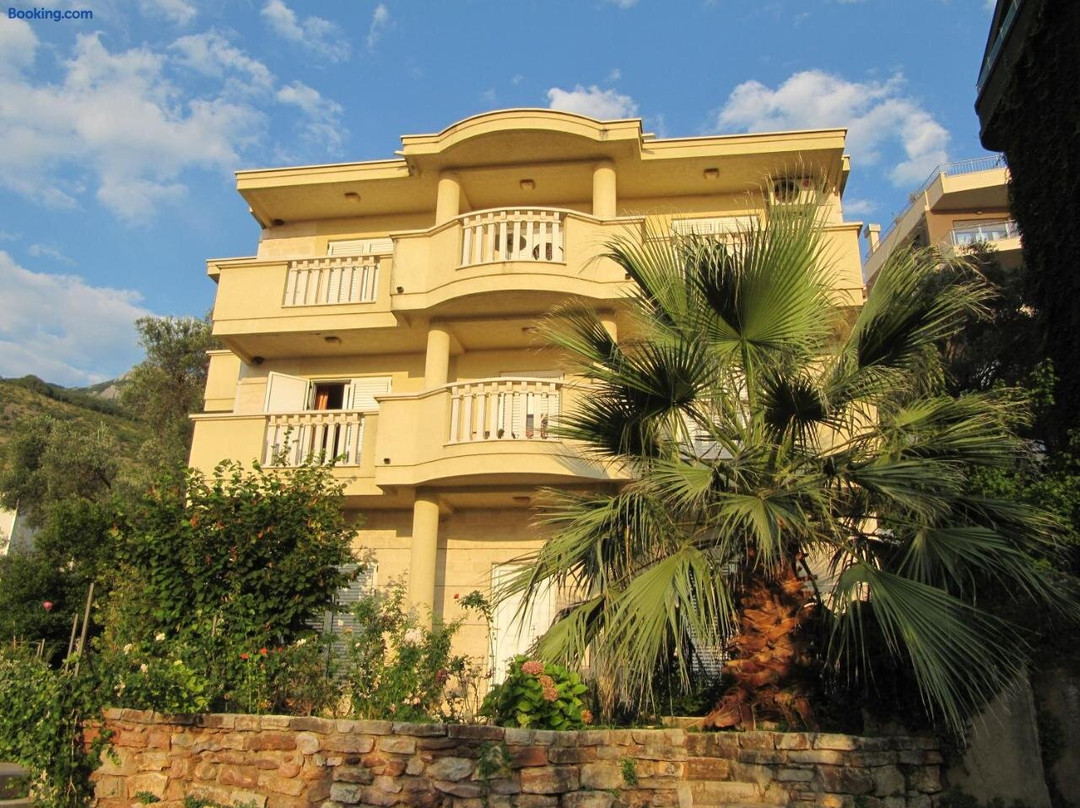 Przno Apartment