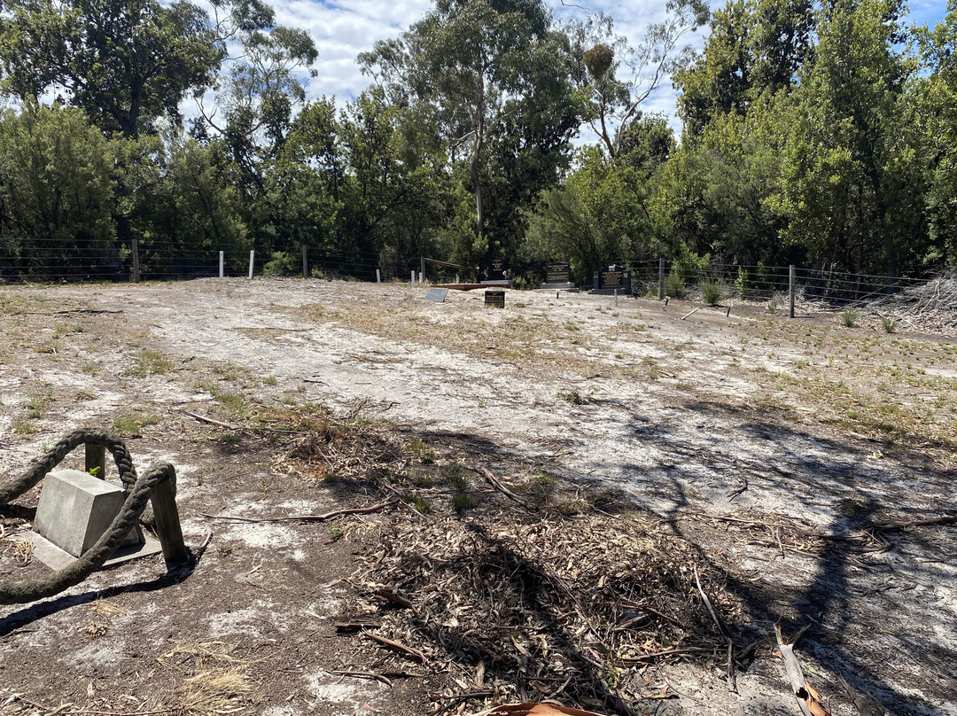 Welshpool Cemetery-Welshpool必去景点