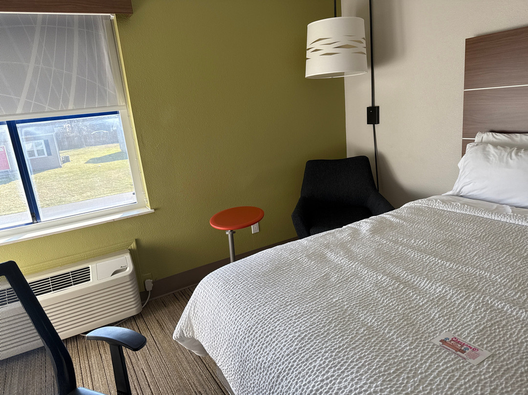 Holiday Inn Express & Suites Scottsburg by IHG主图