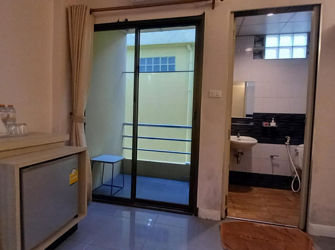 Klang Muang @ Nongkhai Hotel主图