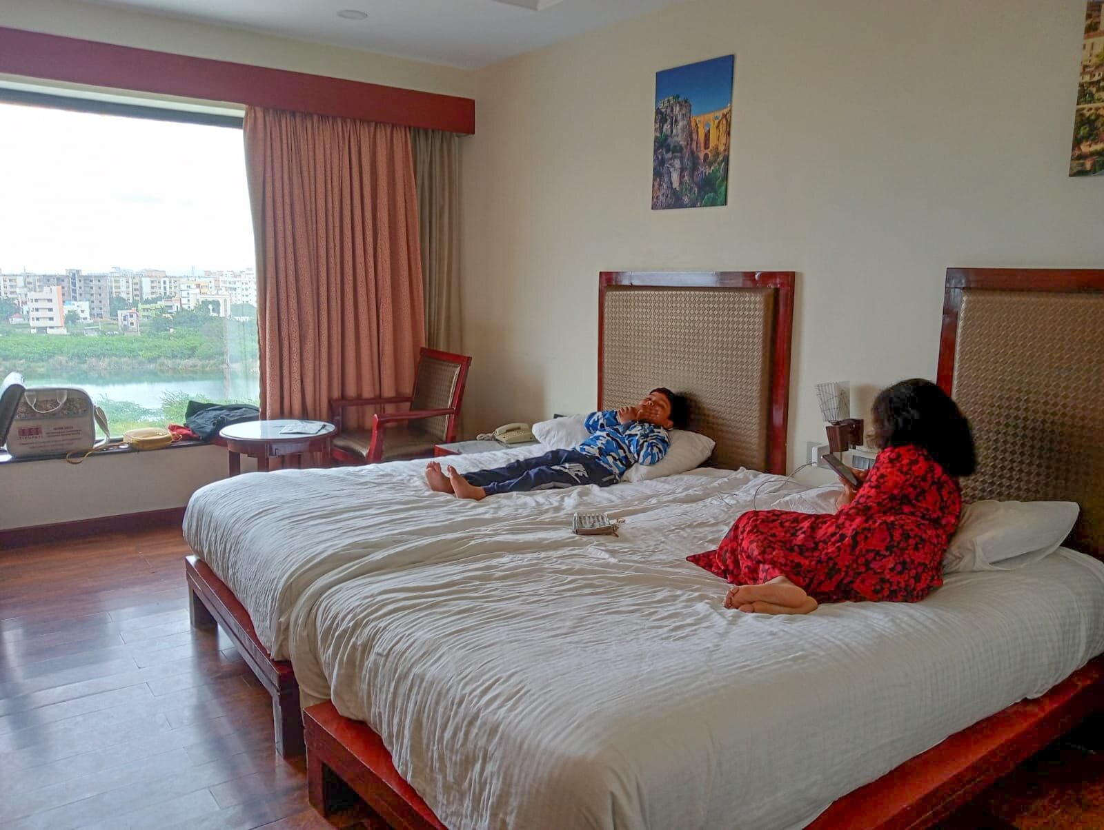 Fortune Select Grand Ridge, Tirupati-官方