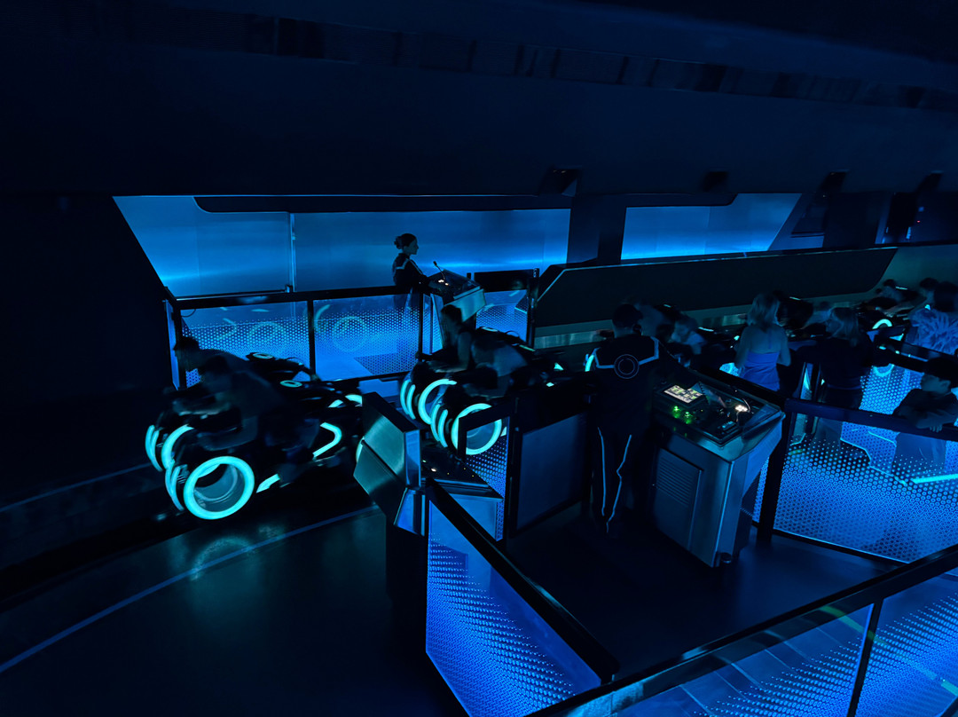 TRON Lightcycle-Lake Buena Vista必去景点