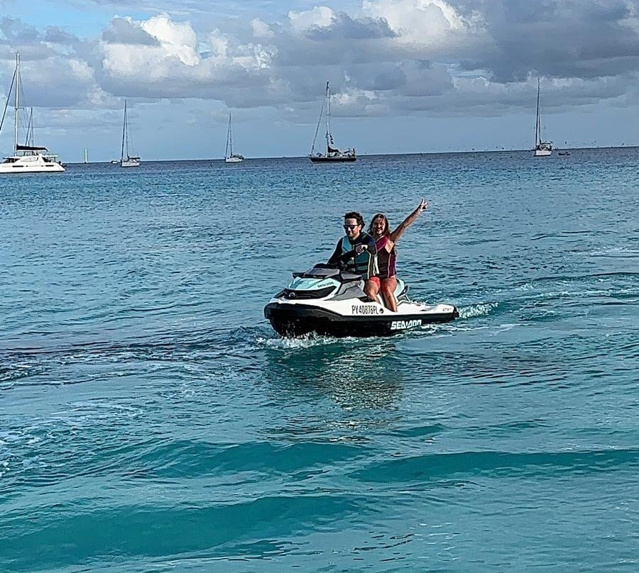 Rangiroa Jetski-阿瓦托鲁必去景点