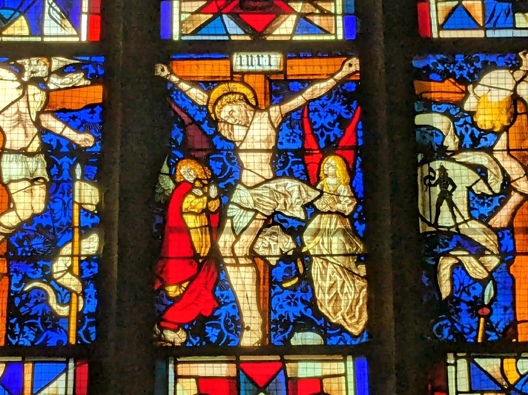 Eglise Sainte-Croix-凯瑟斯堡必去景点