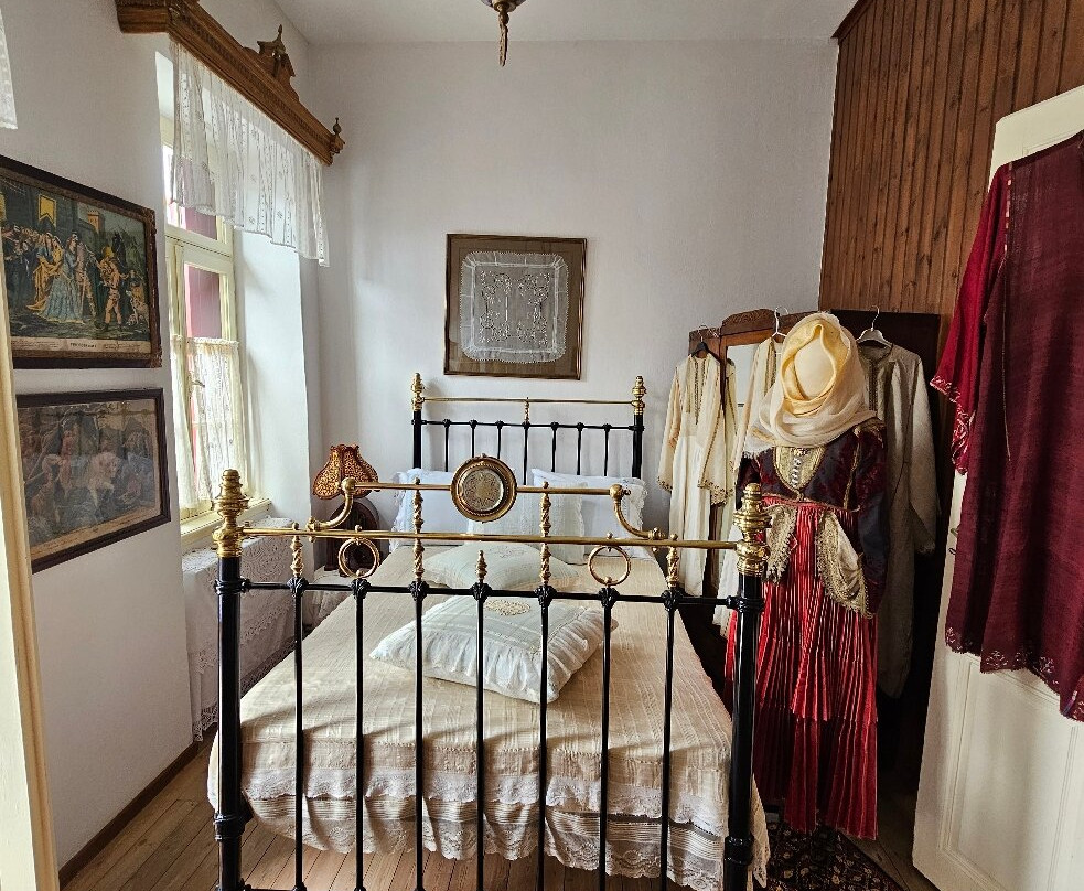 Skiathitiko Spiti-Skiathos Town必去景点