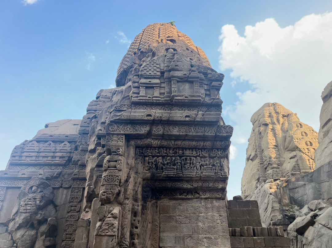 Masroor Rock Cut Temple景点图片