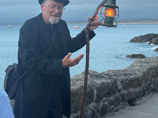 Shanty Baba Storyteller-圣艾维斯必去景点