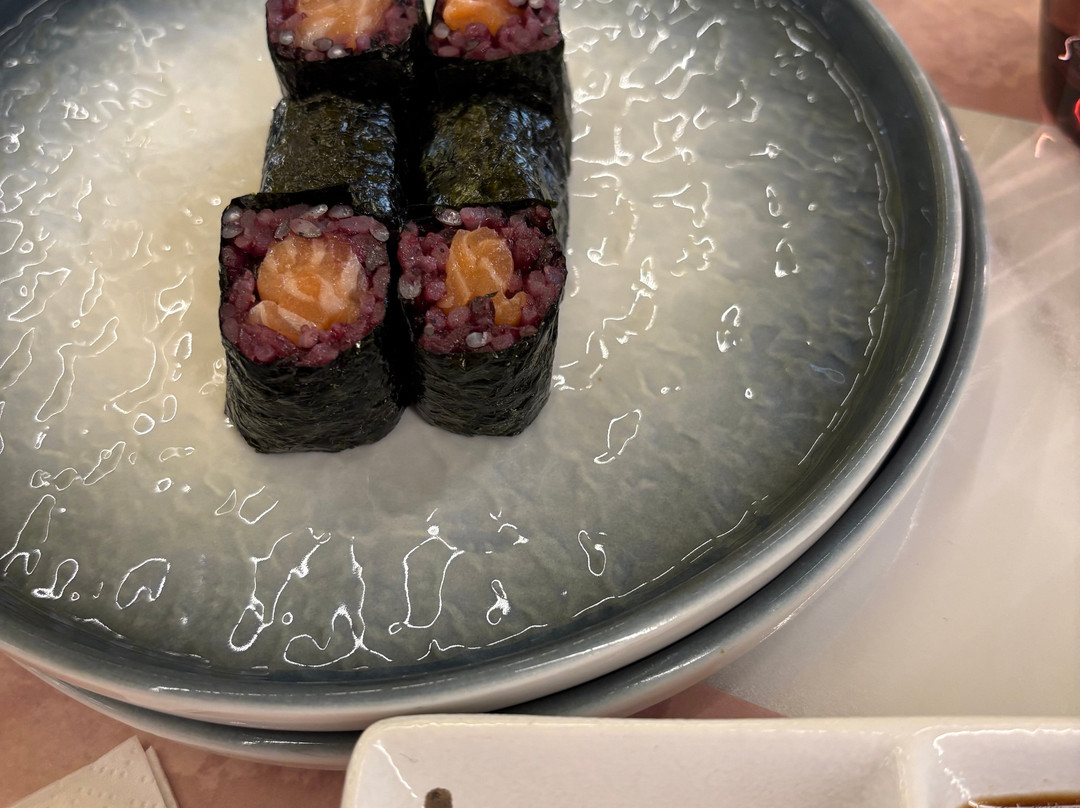 T'Ami Bar e Sushi