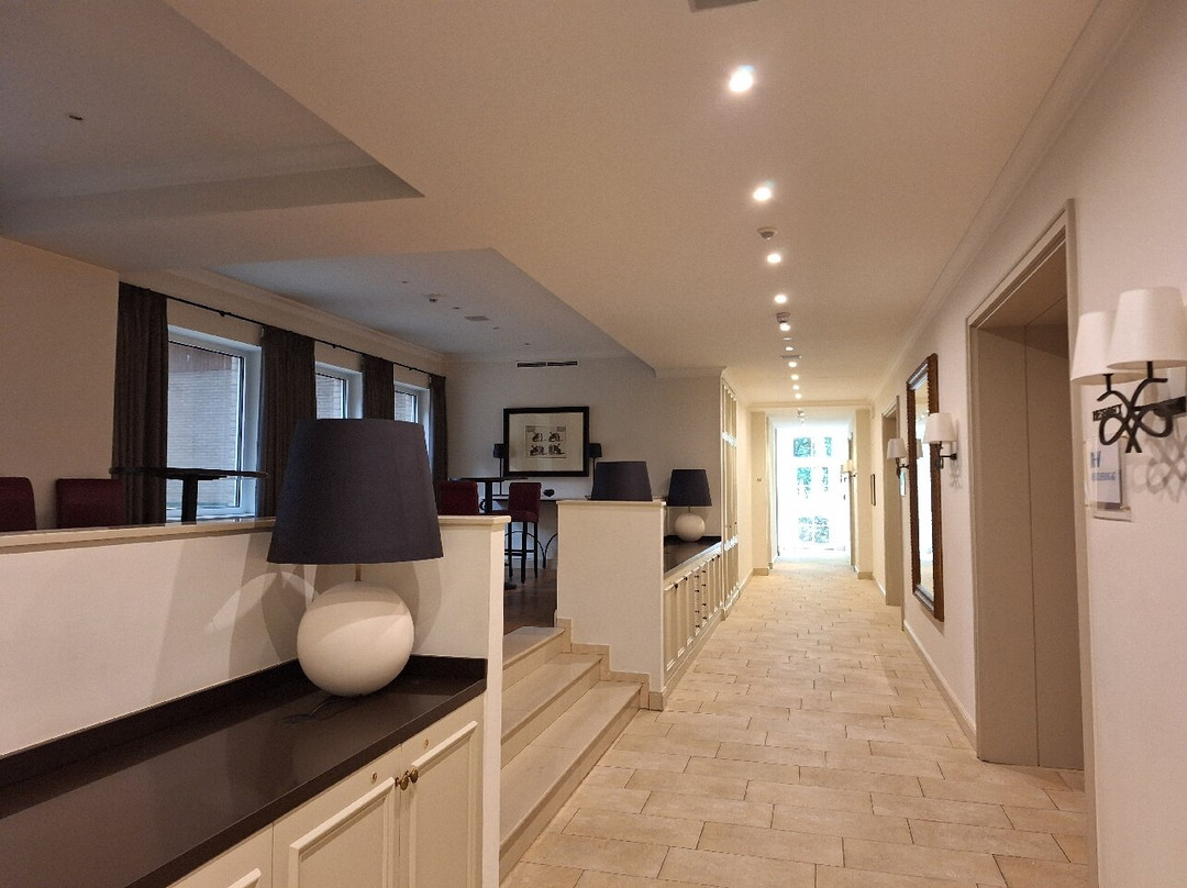 Parkhotel Surenburg主图