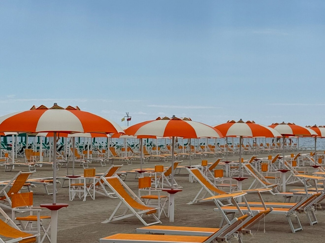 Bagno Nettuno Alba-马里纳迪彼得拉桑塔必去景点