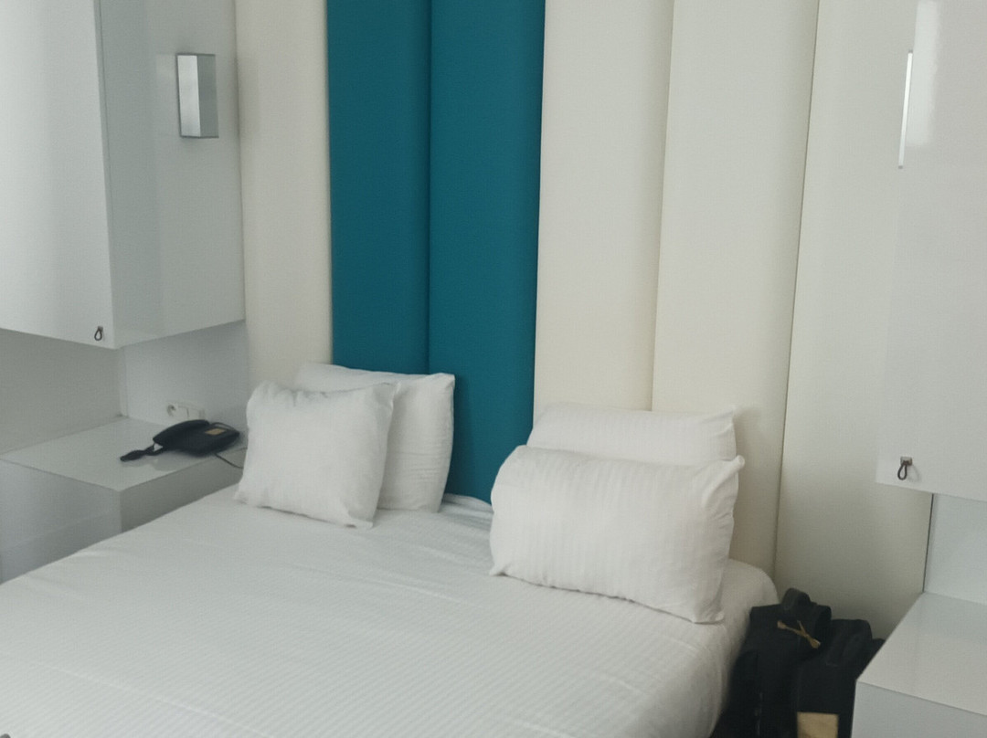Hotel ECU - Different Hotels主图