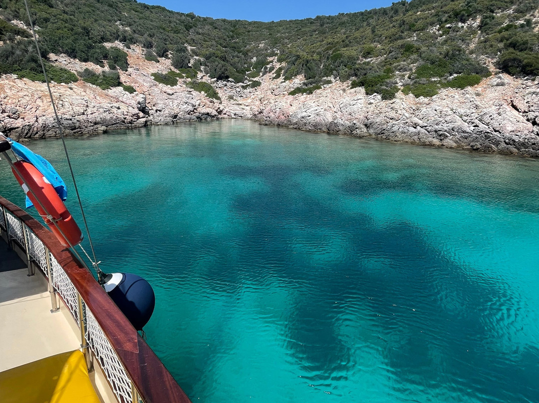 Saint Mary-切什梅必去景点