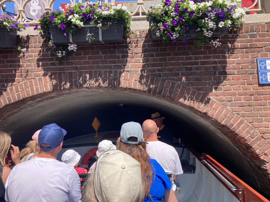 Rondvaart Praamverhuur Leeuwarden-吕伐登必去景点