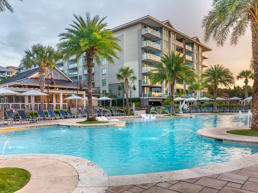 希尔顿头岛酒店住宿-Hilton Grand Vacations Club Ocean Oak Resort Hilton Head