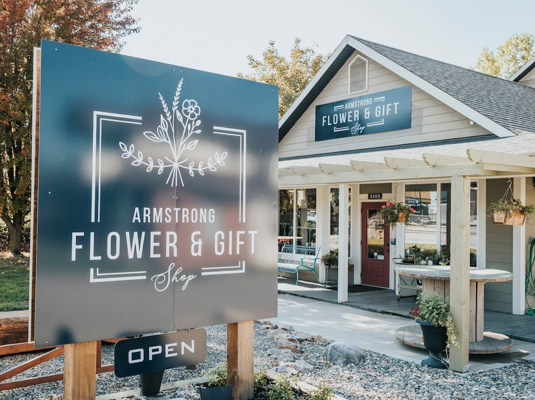 Armstrong Spallumcheen Visitor Centre-Armstrong必去景点