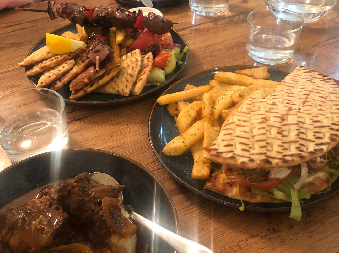 Limo's Meze Bar Grill