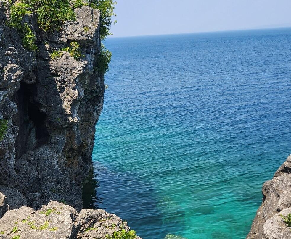 The Grotto-托伯莫里必去景点