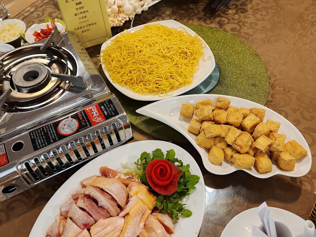 老街瑞雅酒店主图