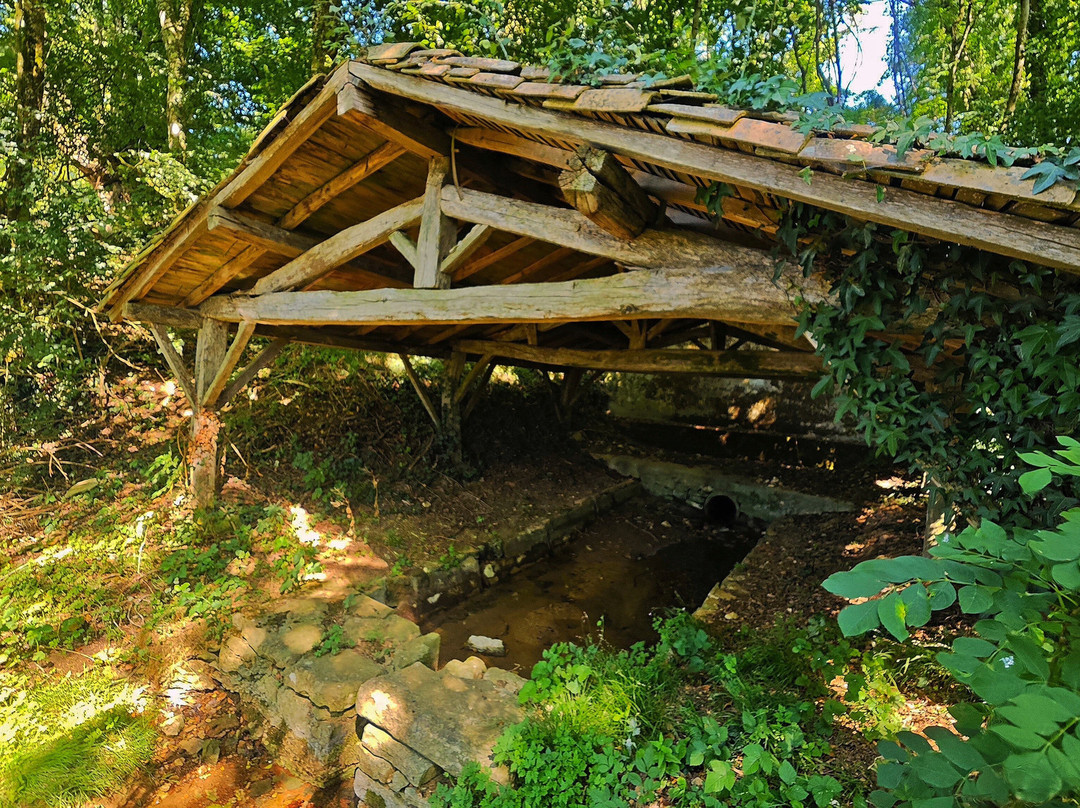 Fontaine - Lavoir Du Gardou