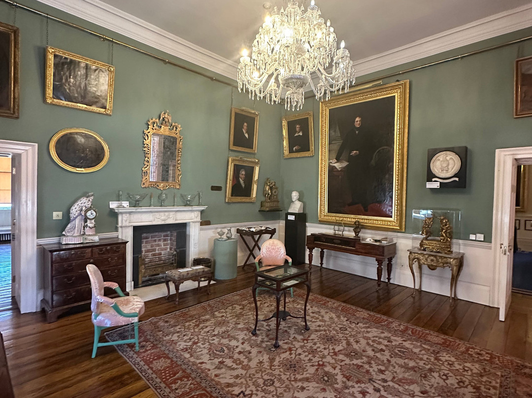 Waterford Treasures: Bishop's Palace-沃特福德必去景点