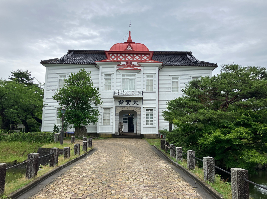 Taihinkan-鹤冈市必去景点