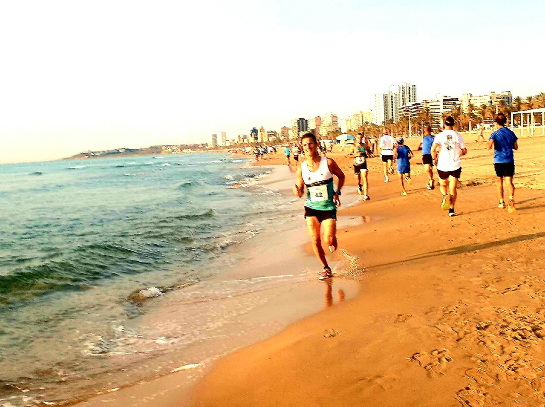 Cross Amanecer El Campello-El Campello必去景点