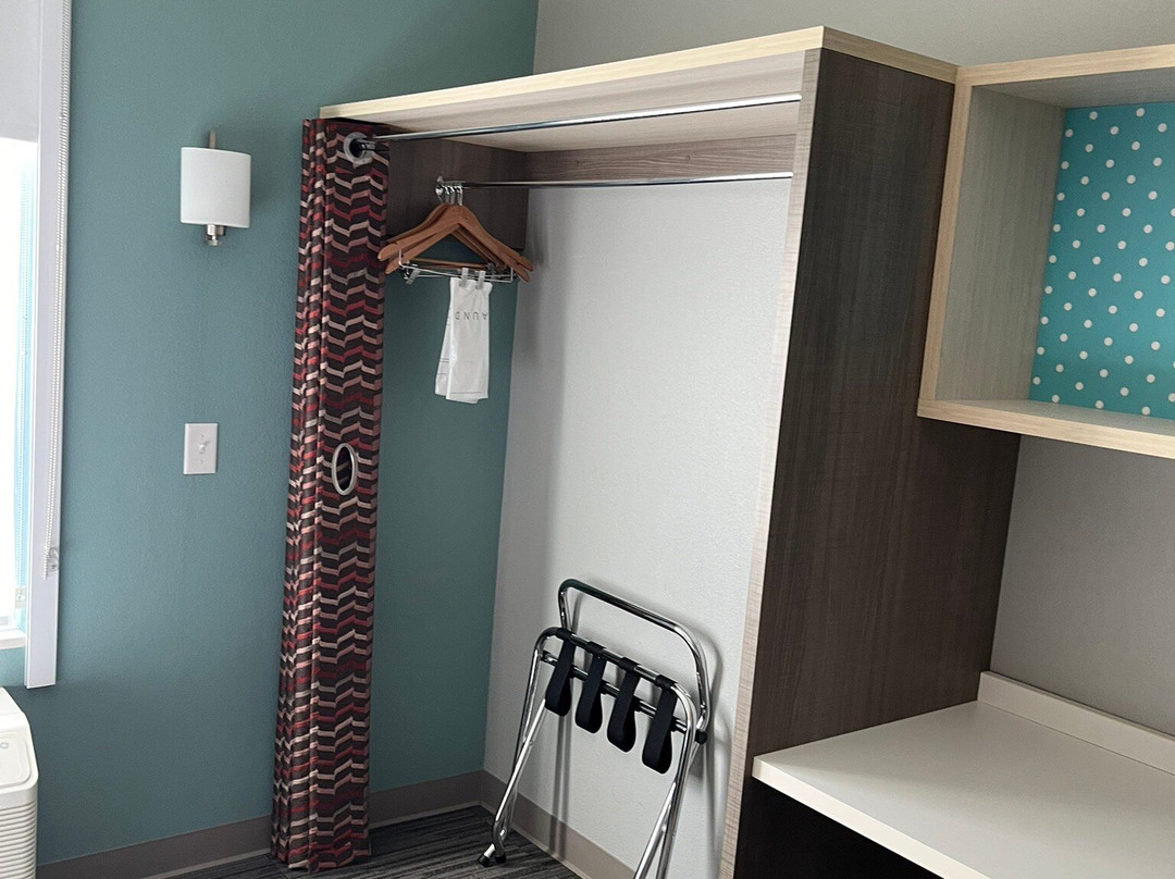 Home2 Suites By Hilton Queensbury Lake George主图