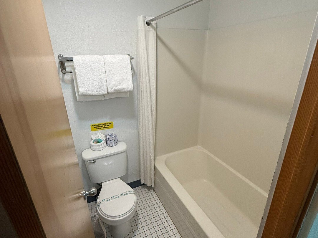 Western Royal Inn主图