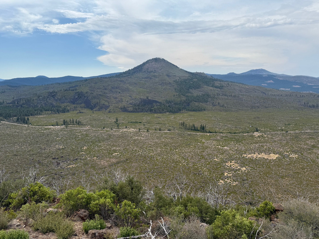 Hat Creek Rim Overlook-Old Station必去景点