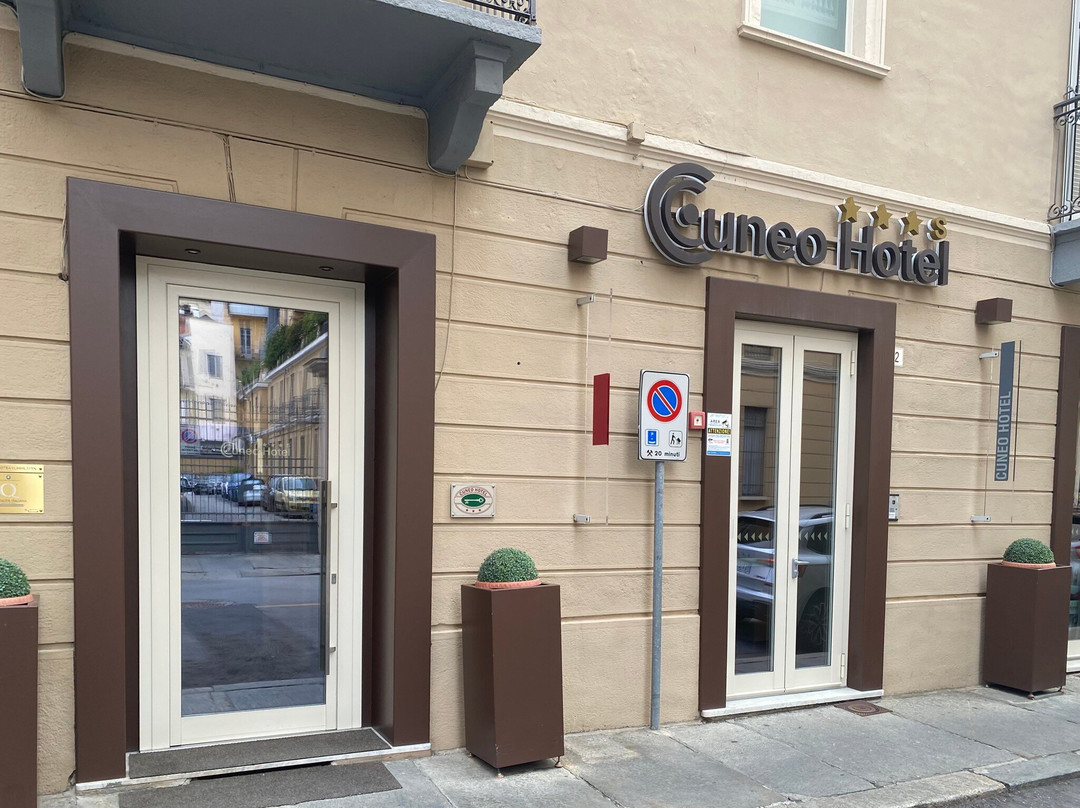 Cuneo Hotel主图