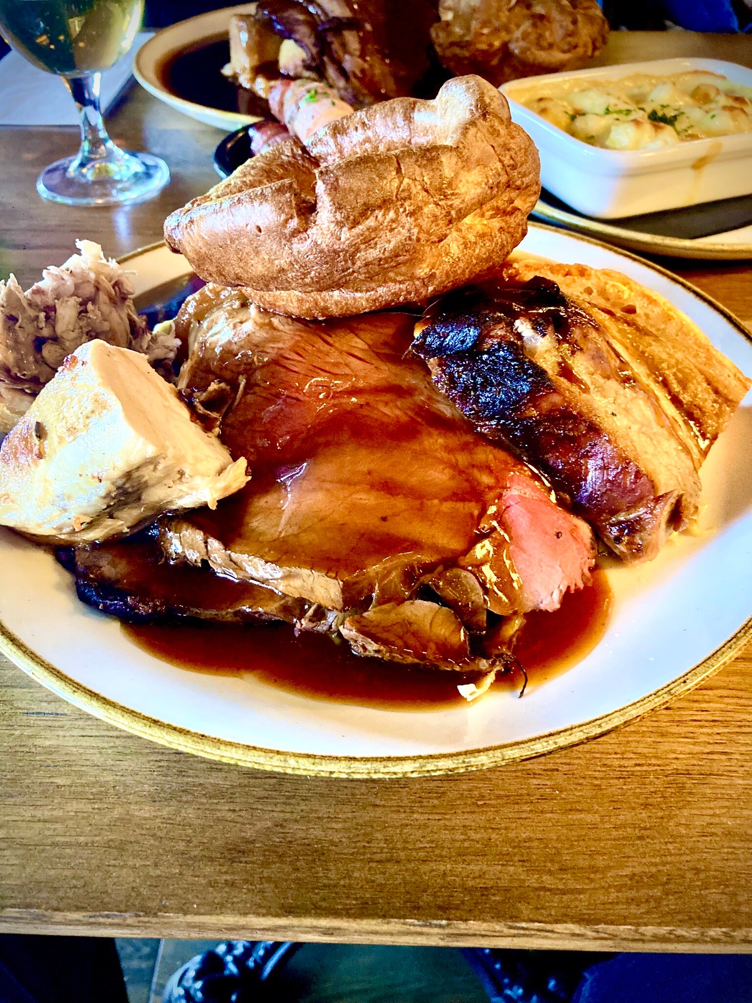 The Railway Hotel-官方