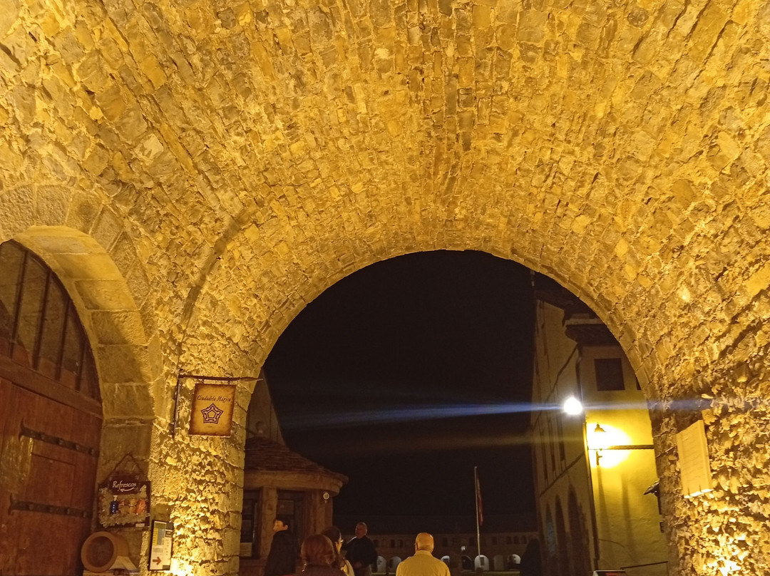 Ciudadela De Jaca-哈卡必去景点