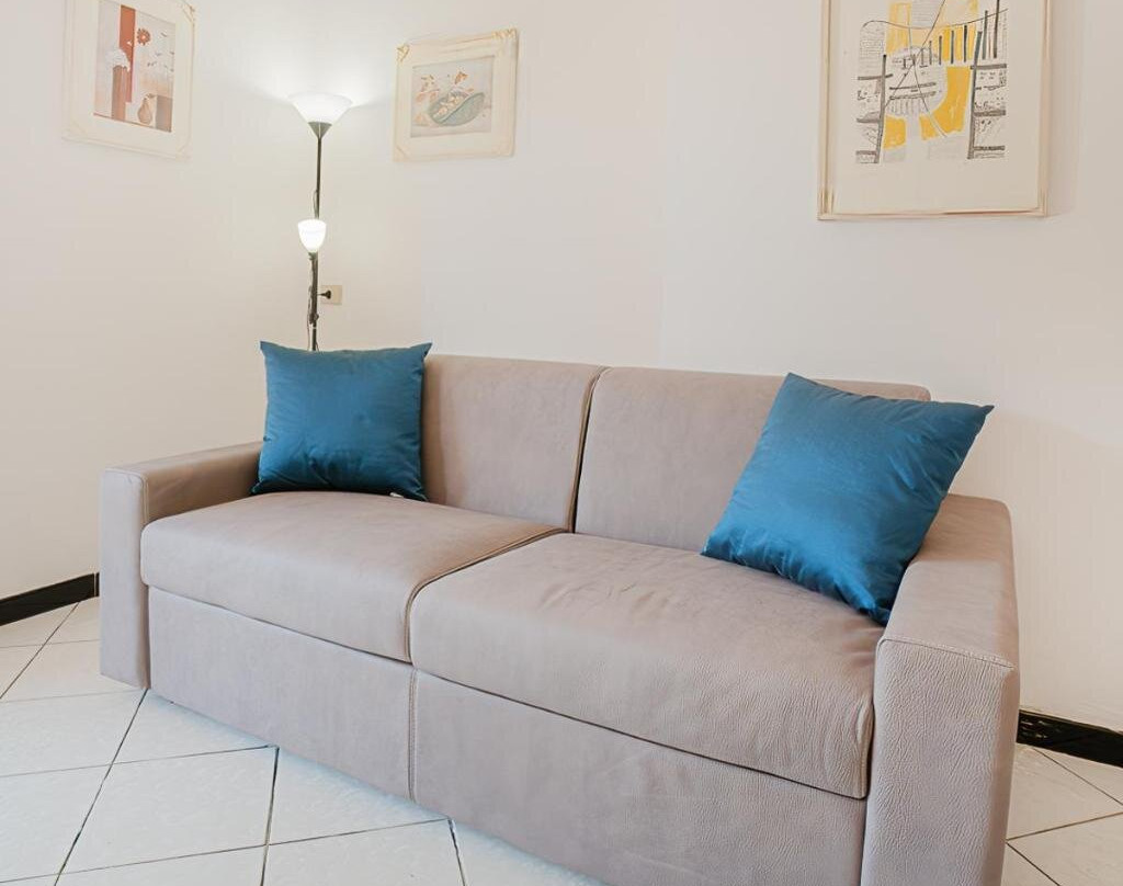 AMBRA Holiday Rooms - Rooms & Beach