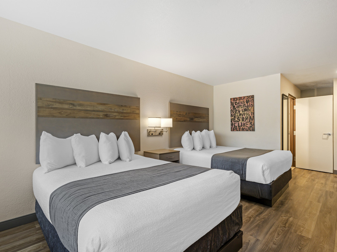 Executive Residency by Best Western Waterloo & Cedar Falls